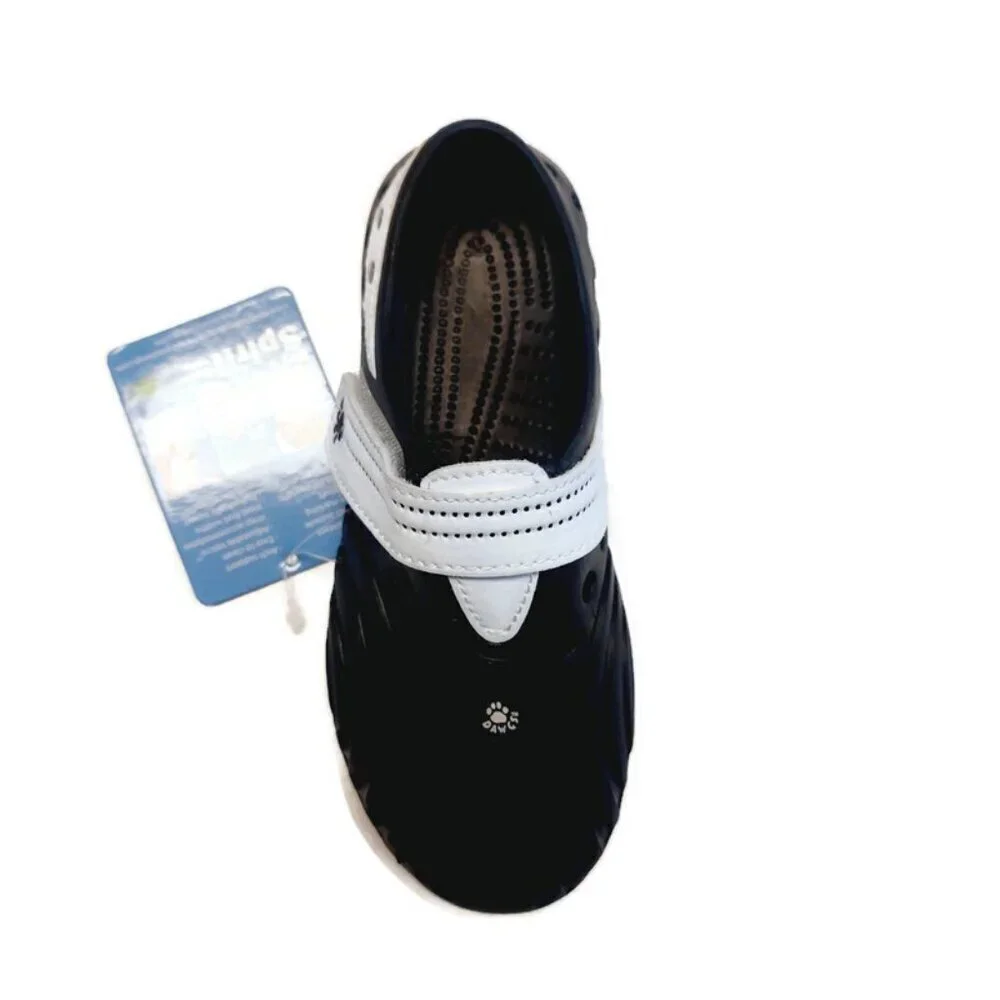 Dawgs Spirit Youth Boys Size 11 Black White Water Light All Terrain Slip On Shoe